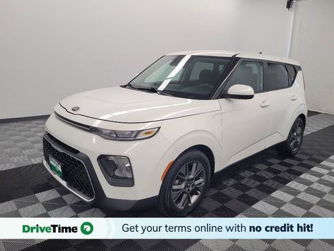 Used 2021 Kia Soul S FWD image 1
