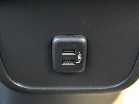 Used 2020 Chevrolet Equinox LT image 35