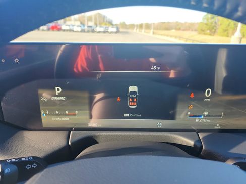 Used 2025 Nissan Armada Platinum image 21