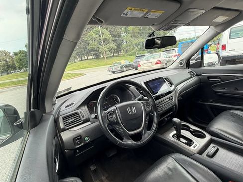 Used 2017 Honda Pilot EX-L image 48
