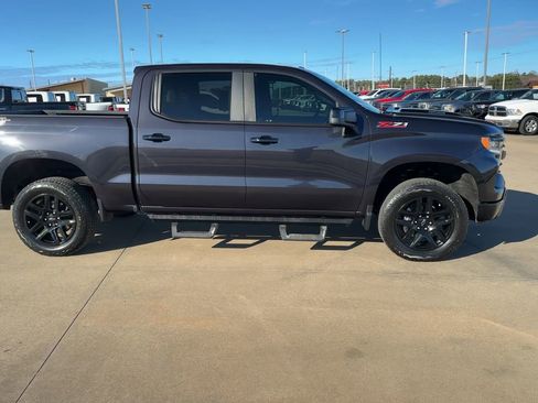 Certified 2024 Chevrolet Silverado 1500 LT Trail Boss w/ Convenience Package II image 9