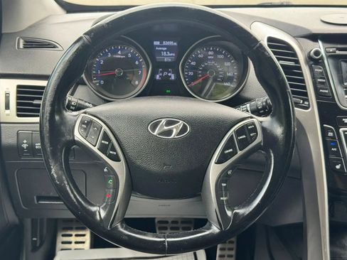 Used 2013 Hyundai Elantra GT w/ Touch & Go Pkg FWD image 22