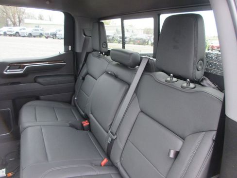 New 2026 GMC Sierra 1500 Elevation w/ Elevation Premium Package AWD/4WD image 17