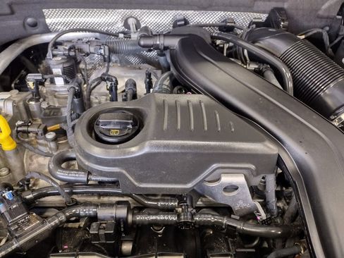 Certified 2024 Volkswagen Taos S image 8