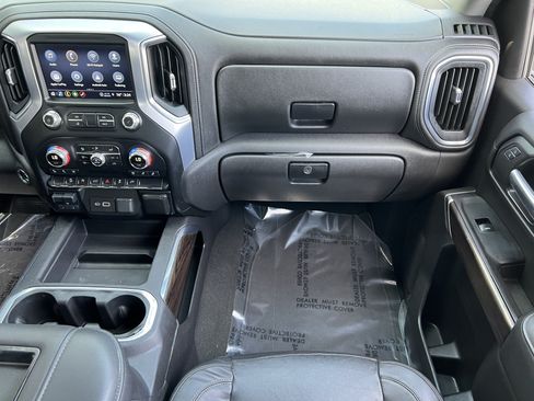 Used 2021 GMC Sierra 1500 SLT w/ SLT Premium Package AWD/4WD image 31
