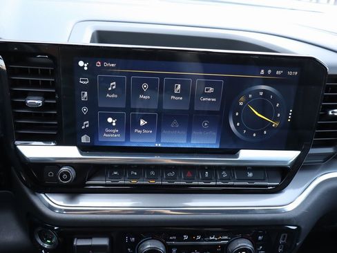 Used 2023 Chevrolet Silverado 1500 High Country w/ Z71 Off-Road Package image 10