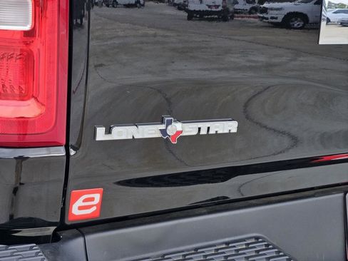 Used 2025 RAM 1500 Lone Star AWD/4WD image 37