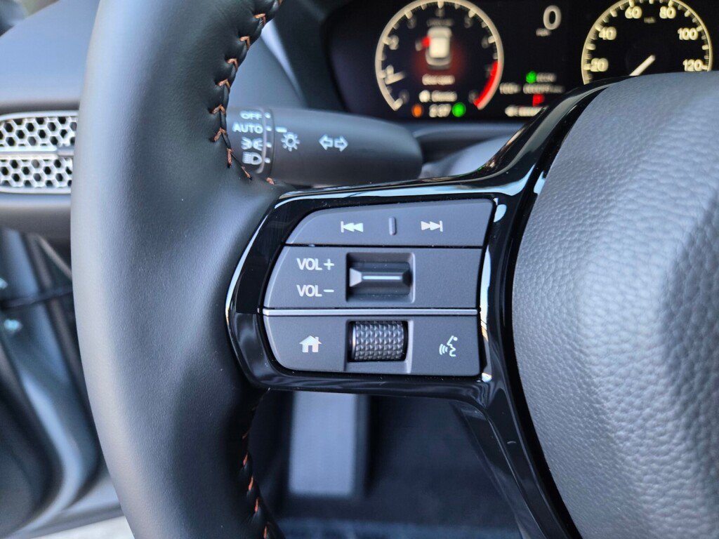 Certified 2027 Honda HR-V Sport image 24