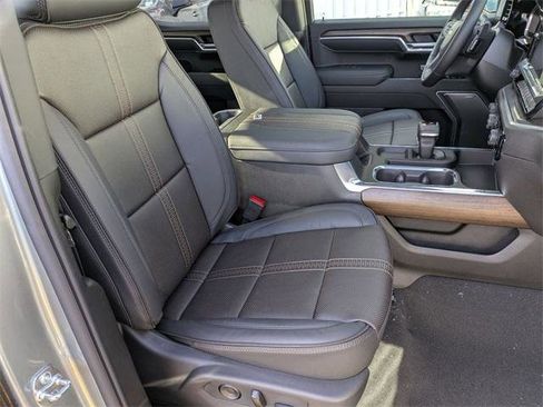 New 2026 Chevrolet Silverado 1500 High Country w/ Technology Package image 30