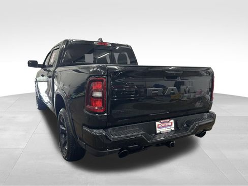 Used 2025 RAM 1500 Big Horn AWD/4WD image 4