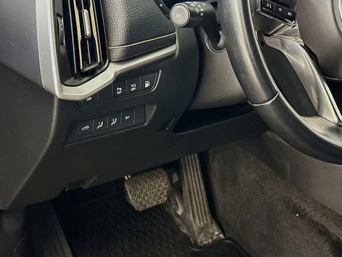 Used 2024 MAZDA CX-90 Plug-In Hybrid w/ Premium Pkg AWD/4WD image 17