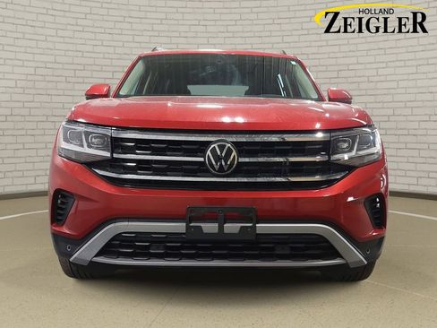 Used 2022 Volkswagen Atlas SE w/ Panoramic Sunroof Package AWD/4WD image 2