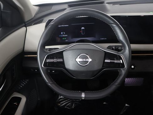 Used 2024 Nissan Ariya FWD image 39