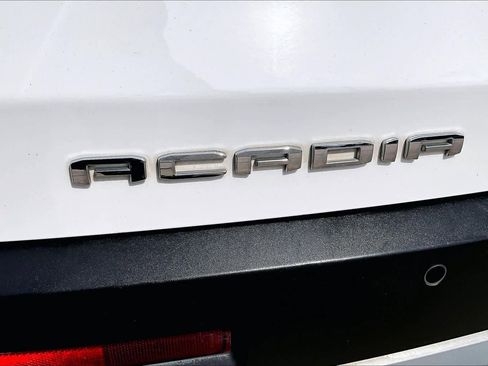 Used 2020 GMC Acadia SLT image 10