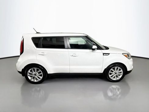 Used 2018 Kia Soul + w/ + Primo LIT Package FWD image 8
