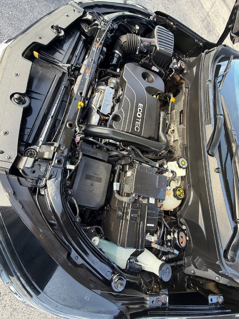 Used 2022 Chevrolet Equinox LS FWD image 21