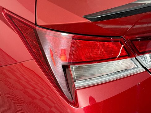 Used 2025 Hyundai Elantra Sport FWD image 34