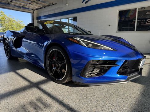 Used 2023 Chevrolet Corvette Stingray Preferred Conv w/ 2LT RWD image 16