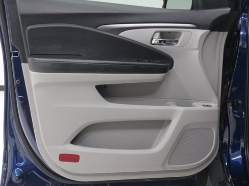 Used 2017 Honda Pilot EX-L image 16