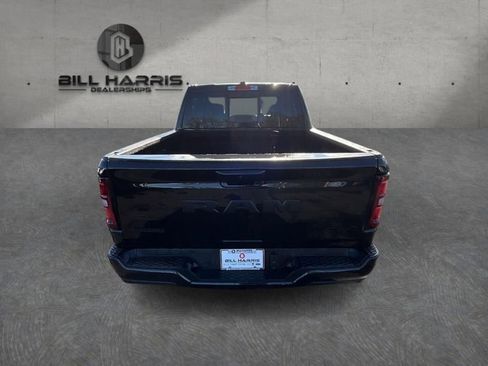 New 2026 RAM 1500 4x4 Crew Cab image 7