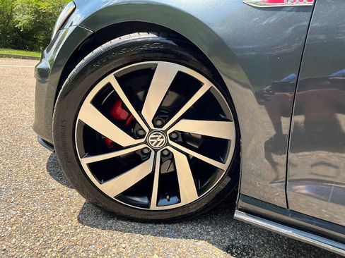 Used 2017 Volkswagen GTI Sport FWD image 47