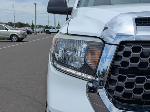Used 2019 Toyota Tundra SR5 AWD/4WD image 42