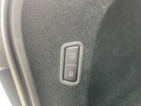 Used 2022 Maserati Levante GT image 13