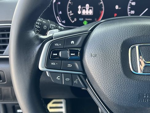 Used 2021 Honda Accord Sport image 10