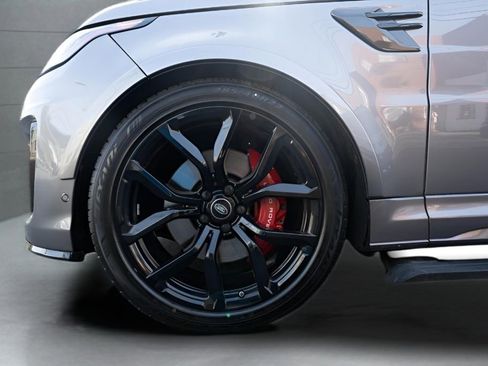 Used 2021 Land Rover Range Rover Sport SVR Carbon Edition image 7