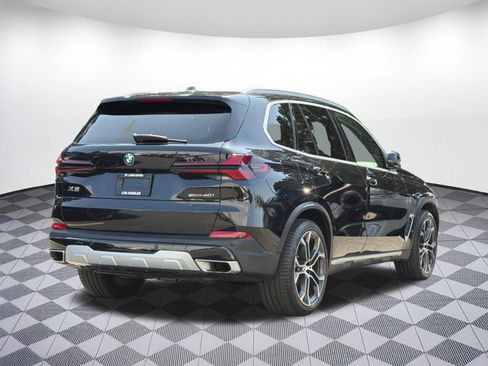 Used 2024 BMW X5 sDrive40i w/ Parking Assistance Package RWD image 9