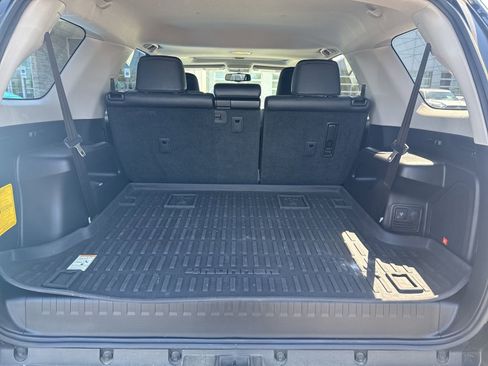 Used 2018 Toyota 4Runner Limited image 4