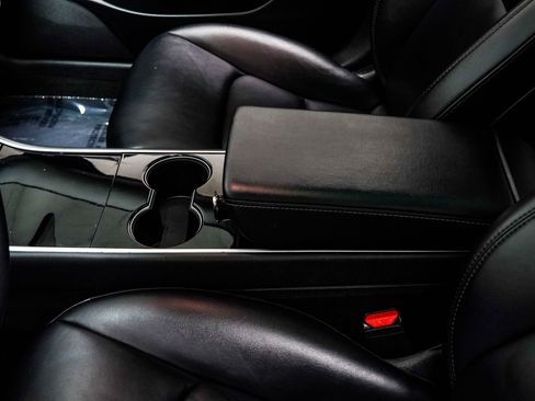 Used 2020 Tesla Model 3 Long Range AWD/4WD image 19