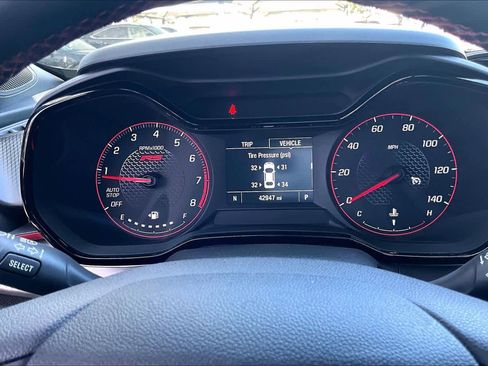 Used 2024 Chevrolet Trax RS w/ Driver Confidence Package image 25