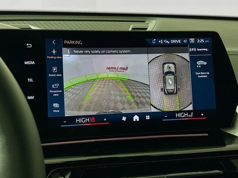 New 2026 BMW X2 xDrive28i w/ Technology Package image 14