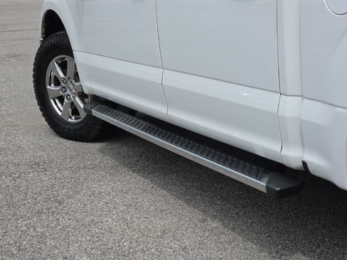 Used 2019 Ford F150 XLT w/ Equipment Group 302A Luxury AWD/4WD image 12