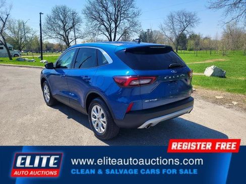 Used 2023 Ford Escape Active AWD/4WD image 5