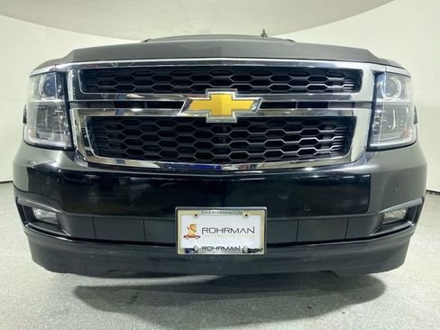 Used 2017 Chevrolet Suburban LT image 28