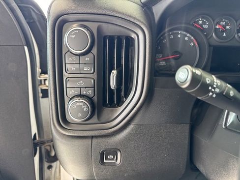 Used 2022 Chevrolet Silverado 1500 W/T w/ WT Value Package image 10