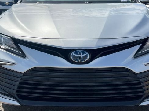 Used 2023 Toyota Camry LE image 12