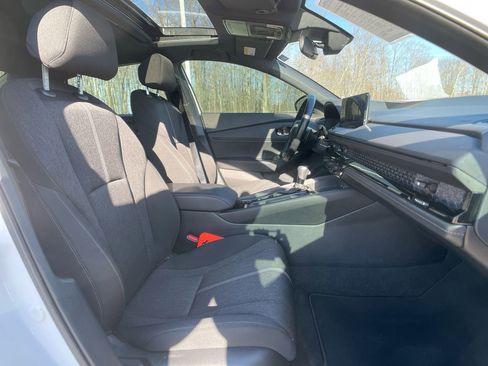 Certified 2023 Honda Accord Sport image 27