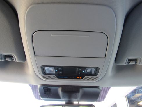 Used 2022 Ford F150 XLT w/ Equipment Group 302A High AWD/4WD image 27