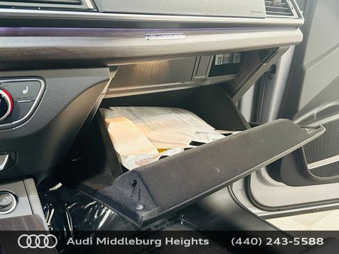 Certified 2025 Audi Q5 e Premium Plus w/ Premium Plus Package AWD/4WD image 23