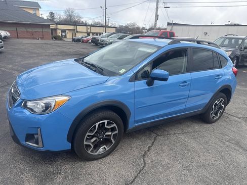 Used 2017 Subaru Crosstrek 2.0i Premium AWD/4WD image 13