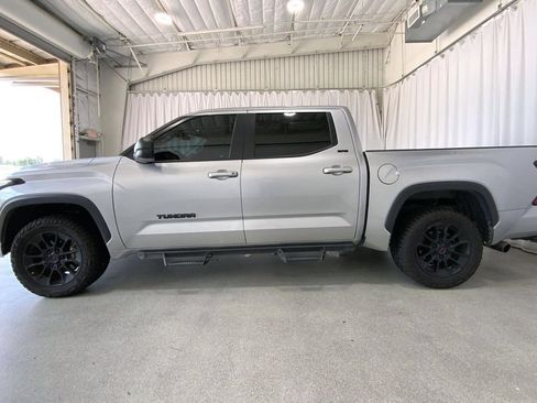 Used 2024 Toyota Tundra SR5 w/ SR5 Premium Package AWD/4WD image 25
