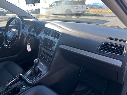 Used 2015 Volkswagen Golf TDI SE w/ Lighting Package image 17