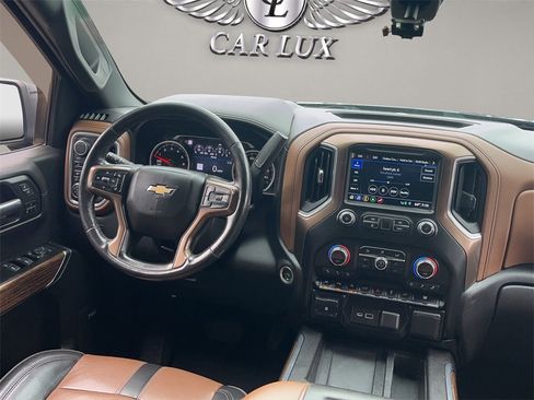Used 2019 Chevrolet Silverado 1500 High Country w/ Technology Package image 19