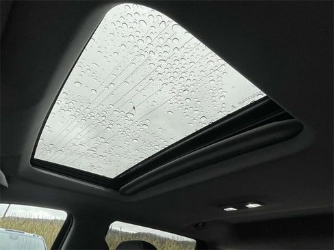 Certified 2019 Chevrolet Silverado 1500 LTZ w/ LTZ Plus Package image 20