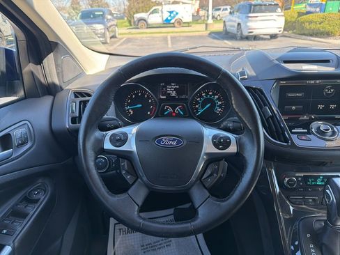 Used 2014 Ford Escape Titanium image 9
