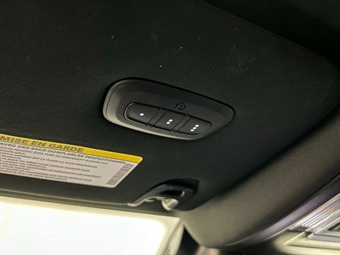 Used 2025 RAM 3500 Limited image 27