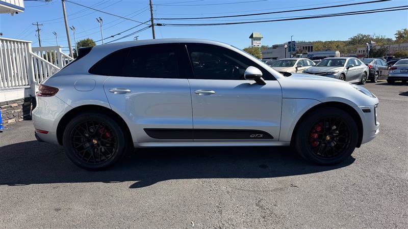 Used 2018 Porsche Macan GTS w/ Premium Package Plus AWD/4WD image 10
